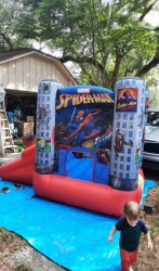 MEb85829ac324997952fc0fff47c5999d1 1754663256 Spider-Man Toddler Bounce House
