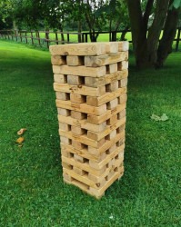 cb803fab3916bbd030726129578c8364 1754936450 Giant Jenga Game